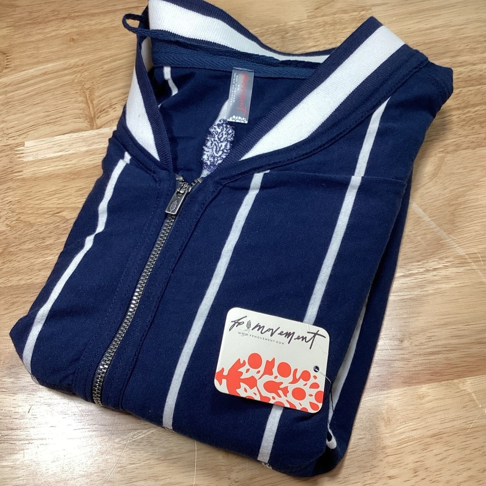 NWT‎ Ladies Free People Movement Off Duty Long Sleeve Full Zip Cropped Jacket- M